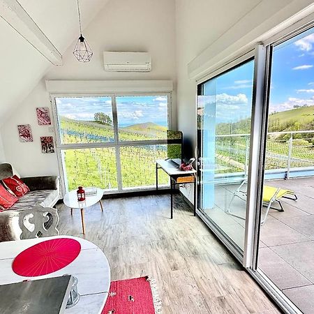 Janea Deep Red House Villa Reichsfeld Exterior photo