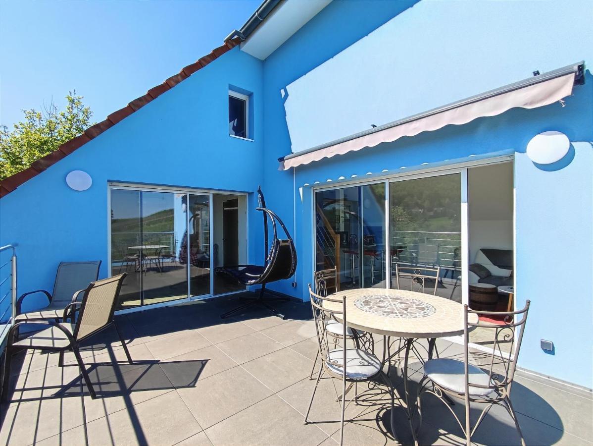 Janea Deep Red House Villa Reichsfeld Exterior photo